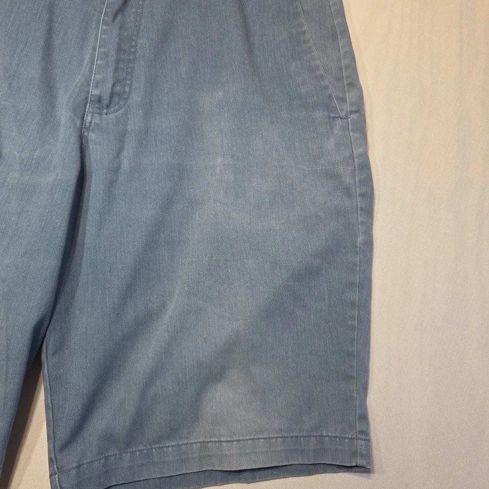 Volcom Men's Hybrid Walk Shorts Light Blue Chambray Flat Front Size 34
